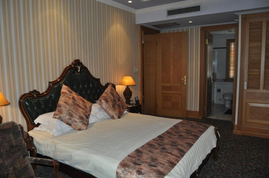 Shanghai Dazhong International Conference Hotel Room photo